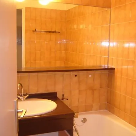 Fontaines Blanches 320 * Авориаз